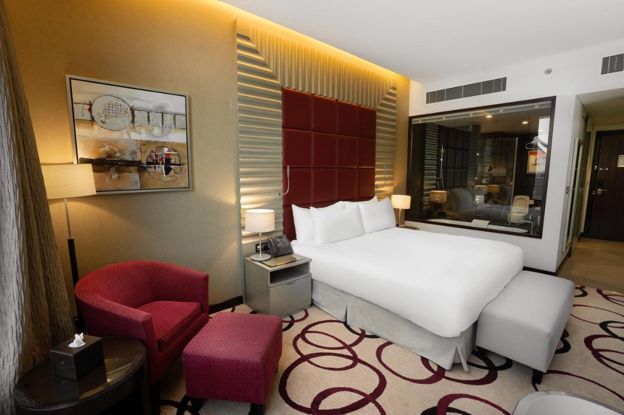 Crowne Plaza Riyadh - Rdc Hotel & Convention By Ihg Eksteriør bilde Deluxe room